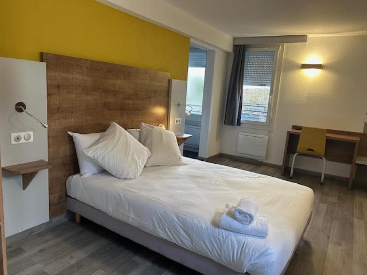 Val Hotel Montbeliard Sud Valentigney Exteriör bild