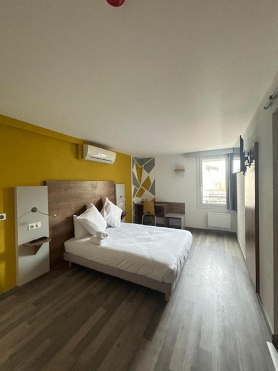 Val Hotel Montbeliard Sud Valentigney Exteriör bild